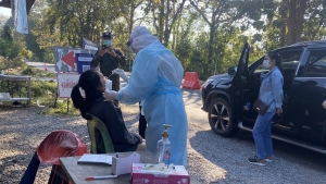 ตรวจคัดกรองโควิด-19 ก่อนเข้าพื้นที่จังหวัดน่าน